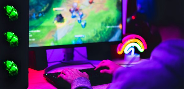 Usan reconocimiento facial para evitar que los chicos se queden jugando videojuegos a la madrugada