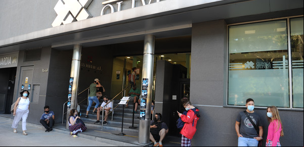 El director de la clínica donde operaron a Maradona dijo que al paciente "no le iba a ir muy bien" en una internación domiciliaria