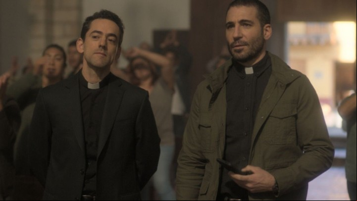 "Los enviados": el mexicano Luis Gerardo Méndez y Miguel Ángel Silvestre ("Sky rojo").