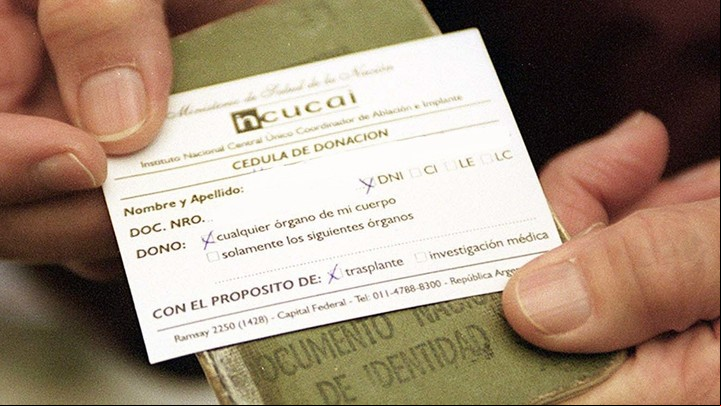 Carnet. Del Instituto Nacional Central Único Coordinador de Ablación e Implante.