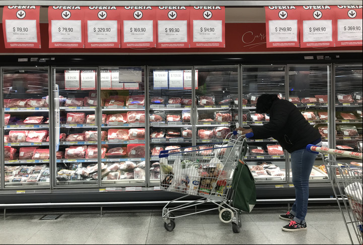 Los precios de los alimentos no paran de aumentar, buscar estrategias para cuidar el bolsillo se volvió fundamental para poder atravesar la crisis. Foto German García Adrasti