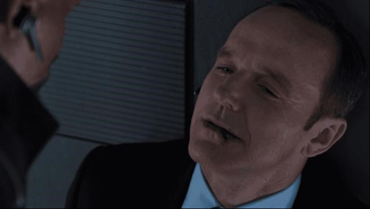 Phil Coulson apareció por primera vez en Iron Man.