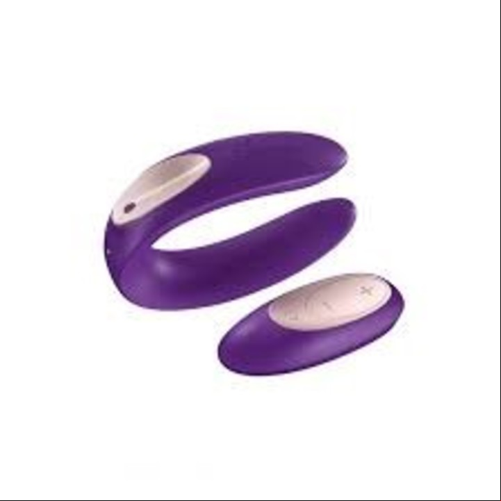 El Satisfyer Partner Plus es un vibrador con control remoto.