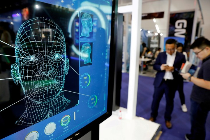 Según los reguladores europeos, el reconocimiento facial en lugares públicos viola libertades individuales. Foto: REUTERS