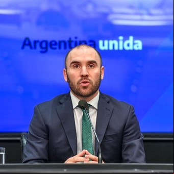 Martín Guzmán presenta en el Congreso un informe sobre el seguimiento de la deuda