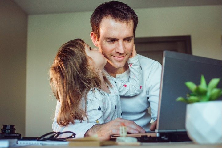Otro de los beneficios para las niñas de contar con un buen conocimiento de sus genitales es mantener su salud. Foto ilustración Shutterstock.