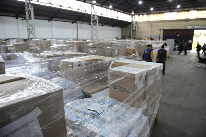 Elecciones. El Correo Argentino tiene un rol clave con las boletas y las urnas electorales./ Foto: Juano Tesone. CLARIN.