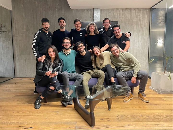 Parte del equipo de la empresa. Foto: Gentileza Lemon Cash.