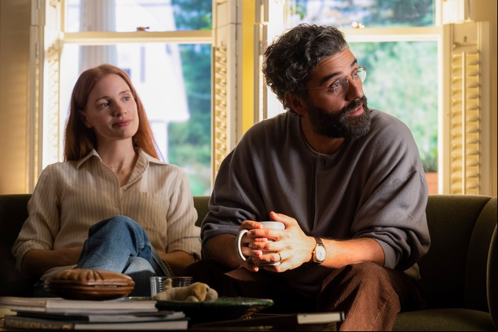 En esta versión del clásico de Bergman, los personajes están aggiornados: ella ya no depende económicamente de él.