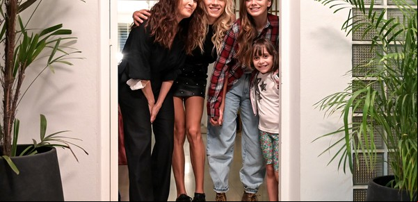 ¿Quién está detrás de la pequeña Victoria de la tira de Telefe?