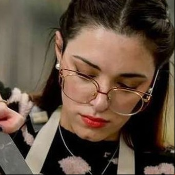 Una participante de "Bake Off" se cansó de las críticas, respondió con ironía y publicó el reglamento