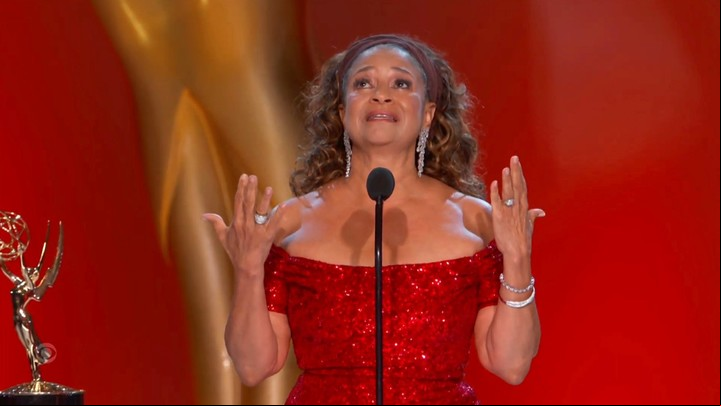 Debbie Allen recibió un premio Emmy honorífico en 2021 por su papel en Fama Foto AP.