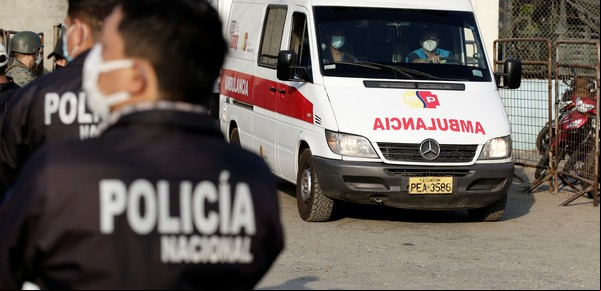 Ecuador decreta el estado de excepción para las cárceles tras el motín que dejó más de 100 muertos