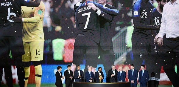 Deschamps criticó la idea de Mundiales cada 2 años e Infantino prometió que "solo habrá cambios si benefician a todos"
