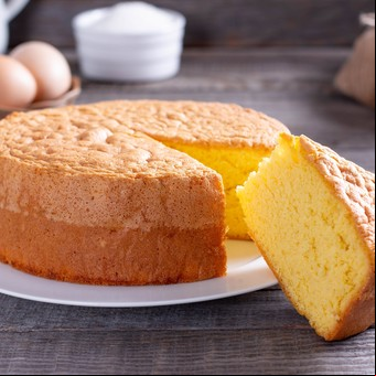 Torta 1234: el paso a paso de la receta de bizcochuelo más fácil, esponjoso y económico