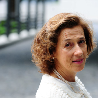 La best seller Julia Navarro y una novela sobre el choque cultural entre Oriente y Occidente