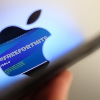 Apple contraataca: apeló al fallo de Epic y frena los cambios al 30% que cobra en su App Store
