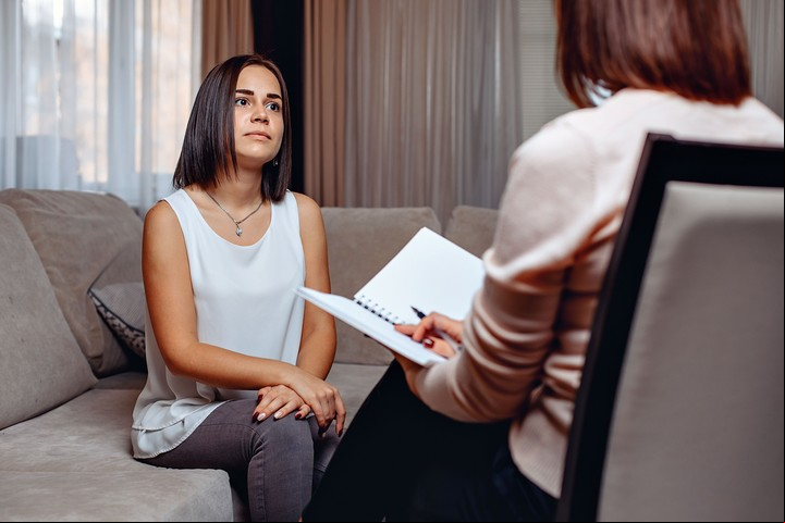 Terapia para el bienestar psicológico. Foto Shutterstock / Archivo.