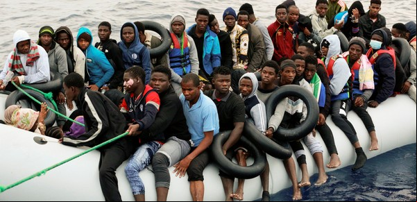 Violaciones, torturas, extorsiones: el infierno de los migrantes en Libia, atrapados sin destino