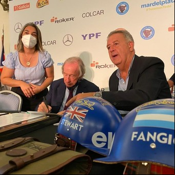Jackie Stewart, presente en el "Tributo a Fangio": "Tienen mucha suerte de haber tenido a un hombre como él"