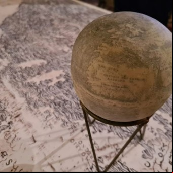 El increíble globo terráqueo de 1504 de Leonardo Da Vinci que incluye América