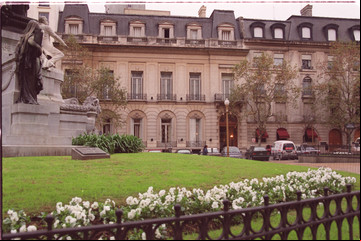 Elecciones en el club de la alta sociedad:¿venderán una pequeña porción del Hipódromo de San Isidro y la mansión de avenida Alvear? 
