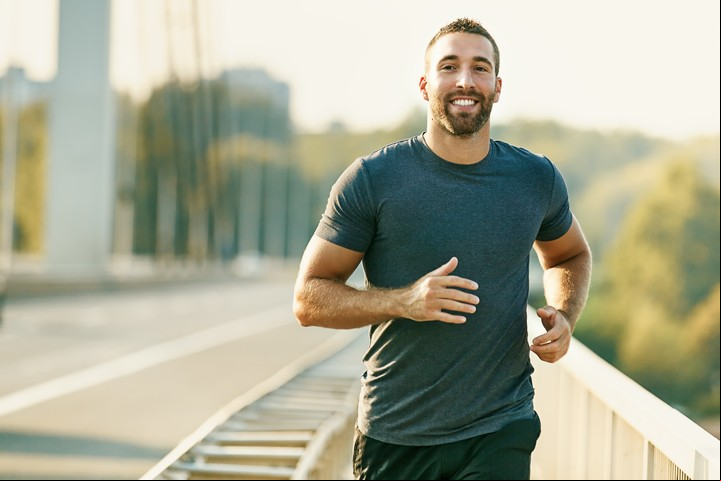 El ejercicio es bueno para la salud física y mental. Foto Shutterstock.