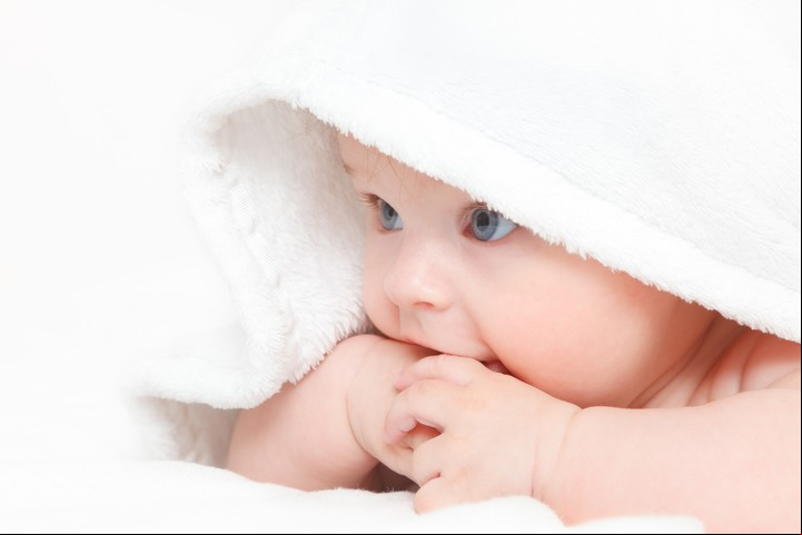 Entre los debutantes, dentro de los 15 más elegidos figuran Santiago, Bruno, Benicio y Liam. Foto ilustración Shutterstock.