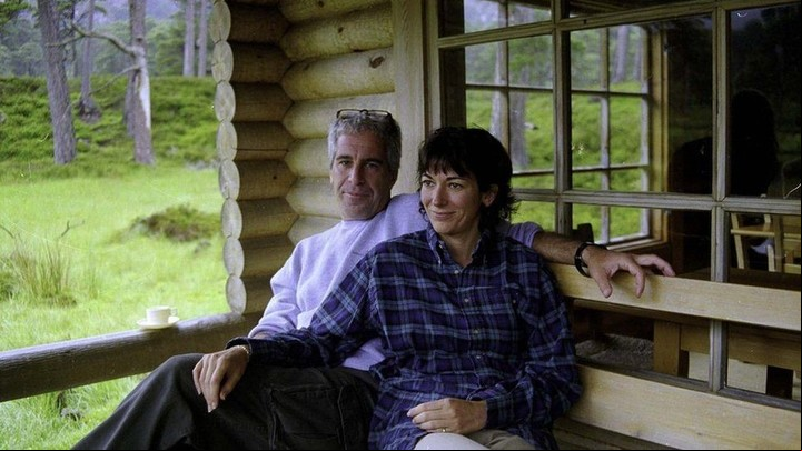 Maxwell y Jeffrey Epstein en Balmoral. Foto: Oficina del Fiscal de EE.UU. SDNY