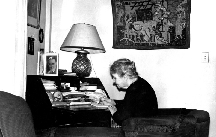 Leonor Acevedo de Borges, la "escenógrafa" de los cuentos de Borges.