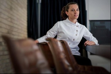 Una chef cordobesa es la primera mujer argentina ganadora de una estrella Michelin con su restaurante