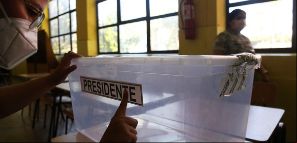 Balotaje en Chile: los desafíos del próximo presidente, en cinco claves