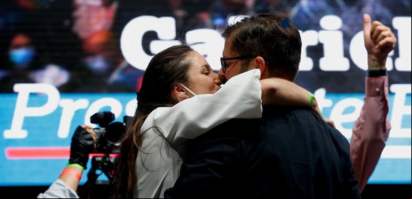 Quién es Irina Karamanos, la pareja de Gabriel Boric que no piensa en ser primera dama