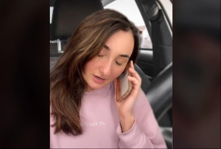 Stephanie. Tuvo que afrontar un doble impacto emocional. Foto: captura/@stephaniezullo.