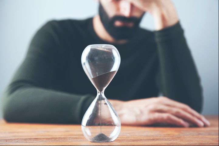 Procrastinar lista de pendientes genera frustración. Foto Shutterstock.
