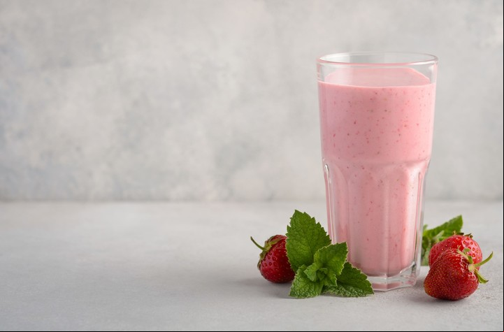 El licuado de frutillas y avena, aliado para fortalecer los músculos Foto: @blossom.resto.