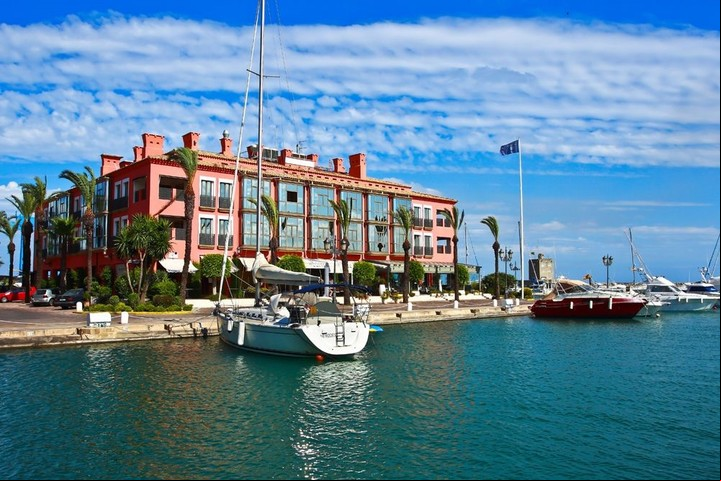 El nuevo hotel que adquirió Messi en España.