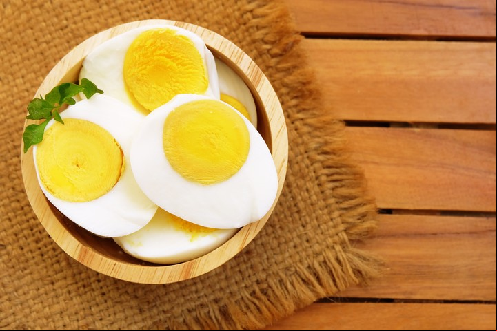 Se puede consumir un huevo por día. Foto Shutterstock.