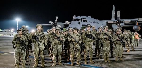 La OTAN acordó enviar tropas de respuesta rápida a países cerca de Rusia y Ucrania
