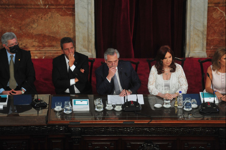 Alberto Fernández en el Congreso. Foto: Lucía Merle.