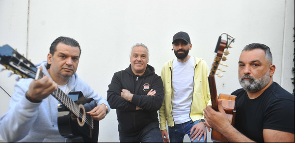 Gipsy Kings: "Nos encantaría hacer un tango"