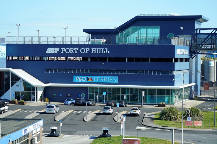 El edificio del ferry P&O en el puerto de Hull, East Yorkshire. Foto AP