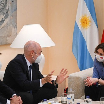 En España, a Horacio Rodríguez Larreta ya lo tratan como candidato presidencial