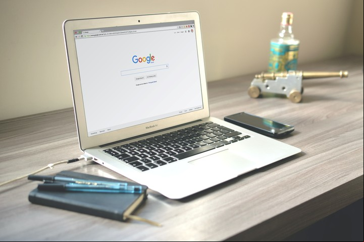Chrome: no usar muchos tabs Foto Pexels