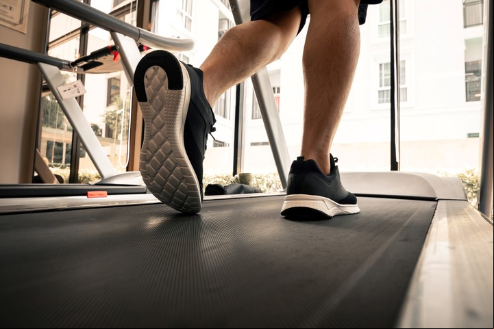 Correr en la cinta también es correr. Foto Shutterstock.