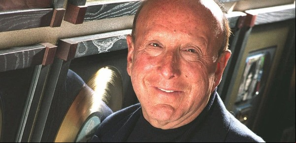 Clive Davis, el mayor cazatalentos de la historia de la música, estrena programa en Paramount+