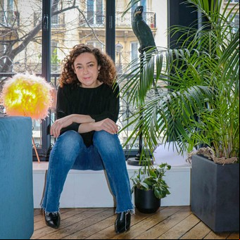 "Acusan a judíos y mujeres de lo mismo"