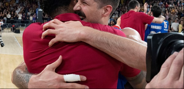Laprovittola hizo gala de una efectividad demoledora para llevar al Barcelona al Final Four de la Euroliga