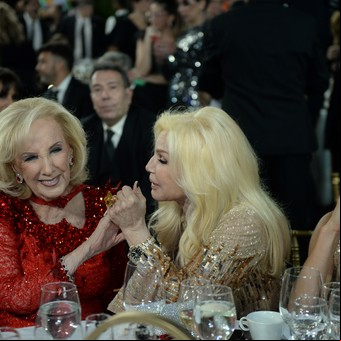 El desgarrador llanto de Mirtha Legrand en los Martín Fierro 2022: Susana Giménez se tuvo que acercar a consolarla