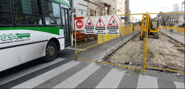 Metrobus del Bajo: avanza la obra para llevarlo hasta La Boca y dicen que se terminará antes de lo previsto